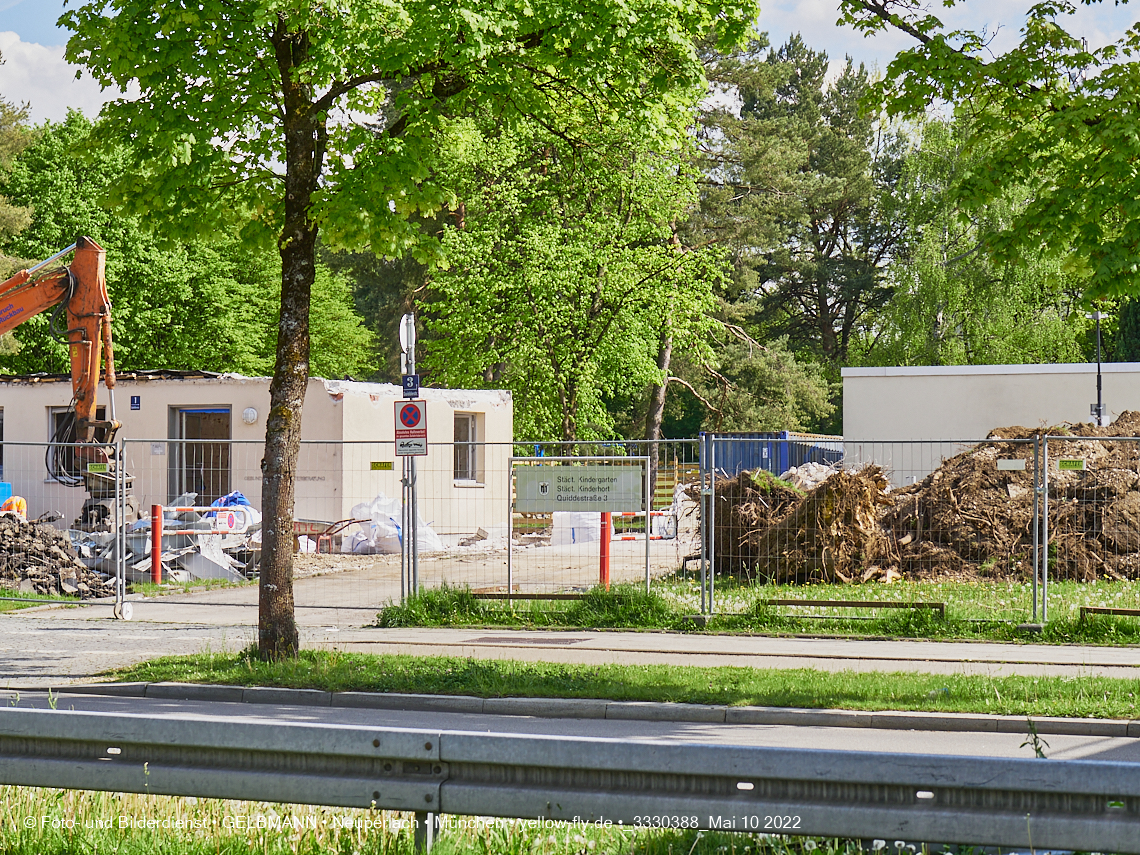 10.05.2022 - Baustelle am Haus für Kinder in Neuperlach